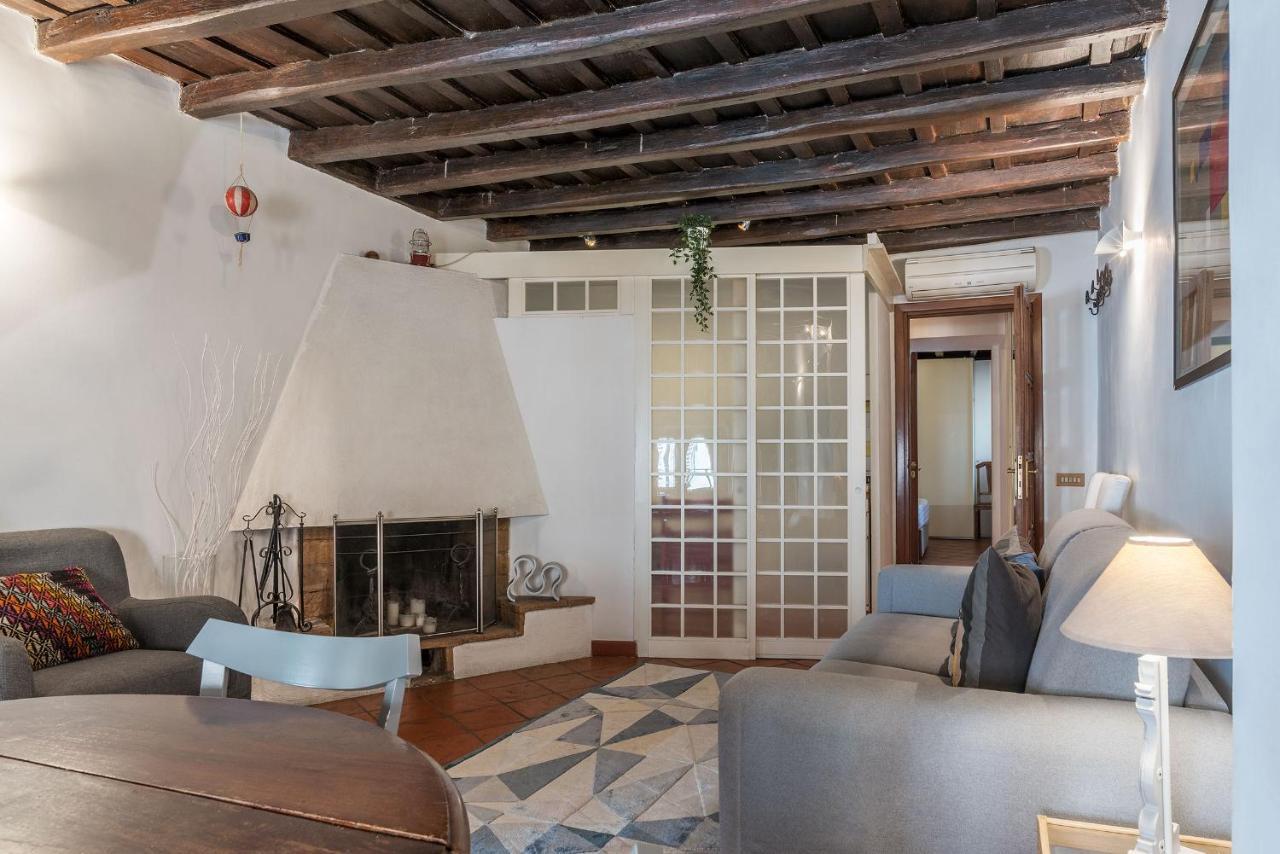 Stylish Flat Domus Aurea Daire Roma Dış mekan fotoğraf