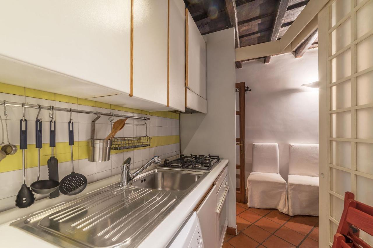 Stylish Flat Domus Aurea Daire Roma Dış mekan fotoğraf